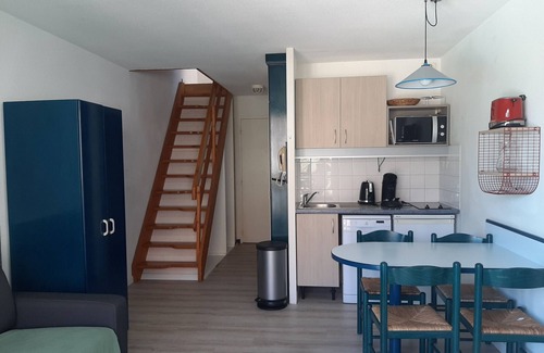 Vieux-Boucau-les-Bains Apartment | Duplex Apartment T2 with Pool in Vieux-Boucau, Near the Beach