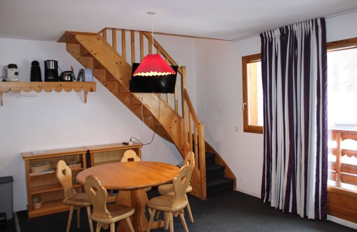 Risoul Apartment | Duplex apartment 8-10p in Risoul at the foot of the slopes