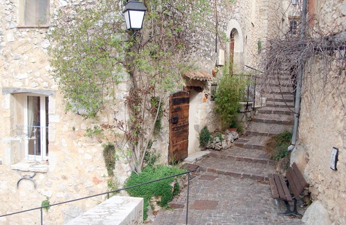 Bauduen Apartment | Duplex apartment in the medieval part of Bauduen