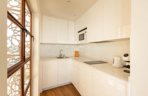Santa Cruz Apartment | Duplex con Terraza Privada y vistas a la Catedral