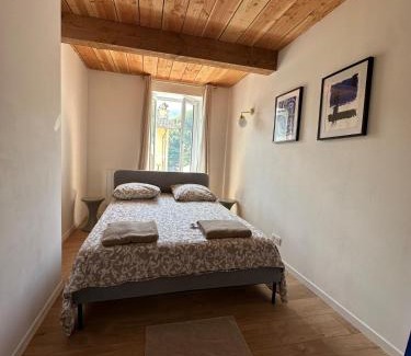 Roquesteron Apartment | Duplex refait à neuf Village au coeur de la nature