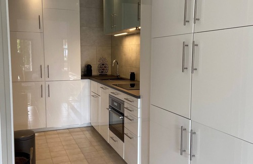 Antheor Apartment | Duplex terrace-garden-private pontoon-climate-climate-feet-in-water-parking