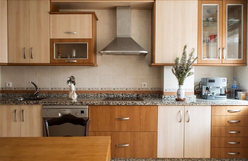 Montesol House | Duration Nights. 10% Discount Tourist Apartment Montesol