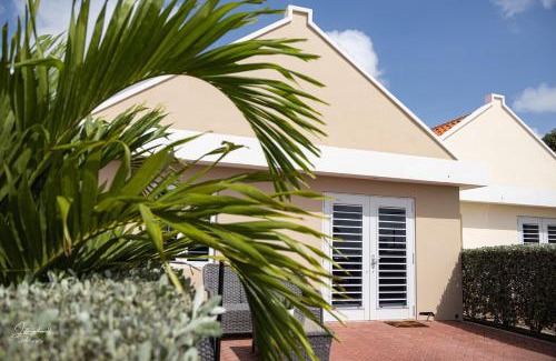 Willemstad Apartment | Dushi Townhouse Curaçao