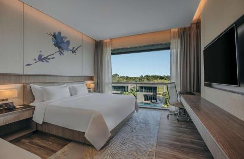 Tampines Hotel | Dusit Thani Laguna Singapore