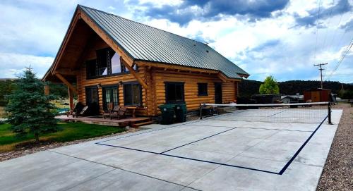 Dutch John House | Dutch John Adventure Outpost, 2800 Sq Ft Log Home