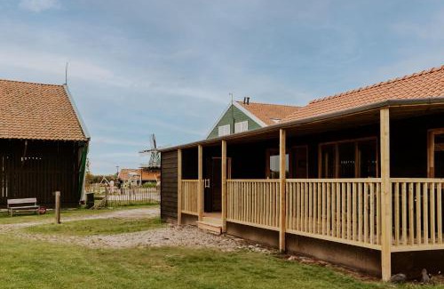Municipality of Uitgeest House | Dutchen Erfgoedpark de Hoop Wellness Cottages