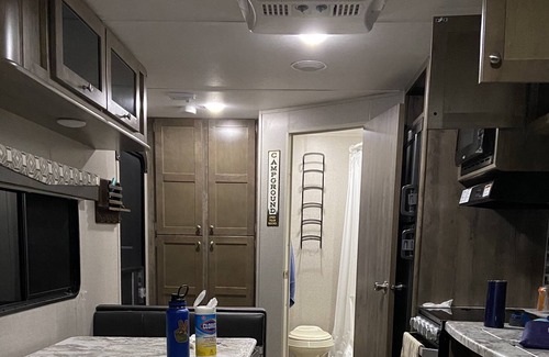 Jasper House | Dutchmen Aspen trail RV sleeps 3-4