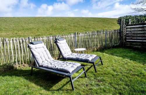 Paesens-Moddergat House | Dyk hûs