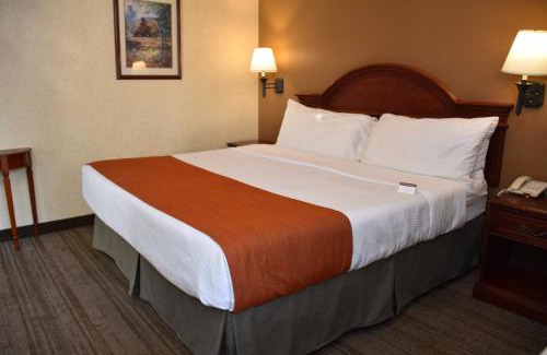 Redlands Hotel | Dynasty Suites Redlands