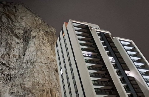 Gibraltar Apartment | E1 Suites - Hosted by Sweetstay