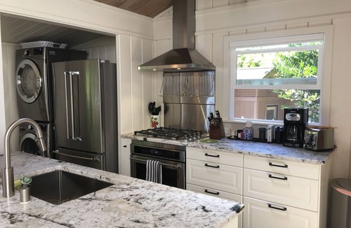 Winslow House | Eagle Harbor View Cottage - BRAND NEW!