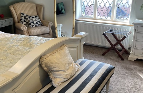 Eccleshall Bed & Breakfast | Eagle House- Award Winning B&B and Apartment