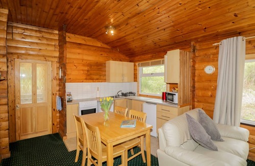 Marybank Cottage | Eagle Lodge