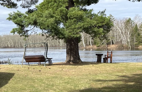 Winter Cabin | EAGLE LODGE - River Retreat - amazing views of the East Fork of the Chippewa Rvr