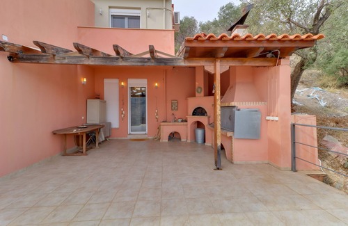 Chouliarades Villa | Eagle Nest Villa