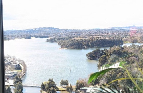 Belconnen Apartment | Eagle's Nest ~ 23rd Floor @Belconnen