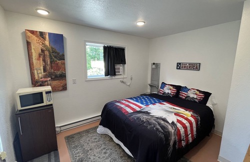 Guttenberg Hotel | Eagle View Motel & Retreat