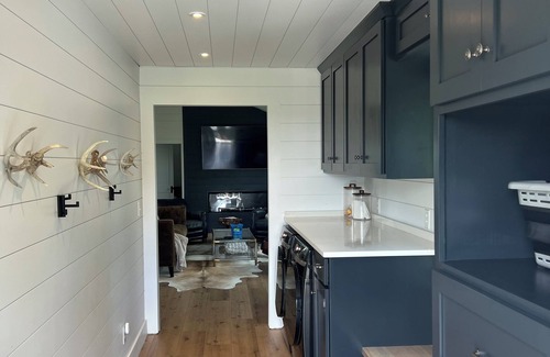 Anna Other | Eagles Crossing is a Newly Renovated 3-Bed Farmhouse with a Large Deck & Hot Tub
