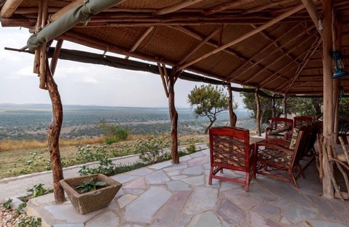 Mbarara Cabin | Eagles Nest Camp