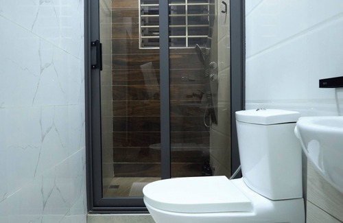 Ogbodjo Apartment | East Legon Hideaway