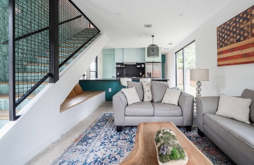 Govalle House | East Austin Modern Bungalow