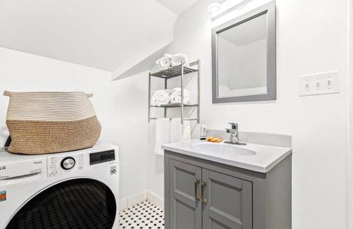 Detroit Apartment | East Grand Marrakesh