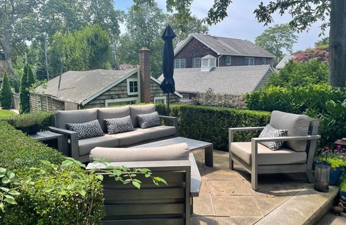 East Hampton North Cottage | East Hampton Cottage Heart of Village 2beds and 1bath approx 1200sq ft
