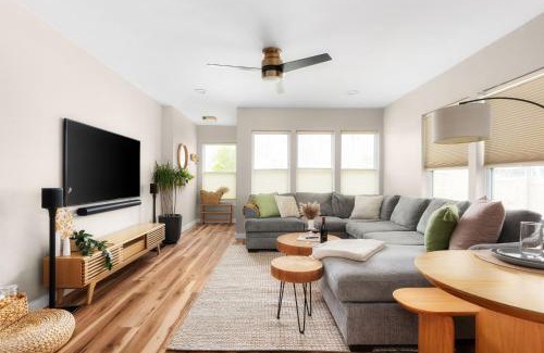 McKinley Heights House | East Side Sanctuary Hot Tub Sauna