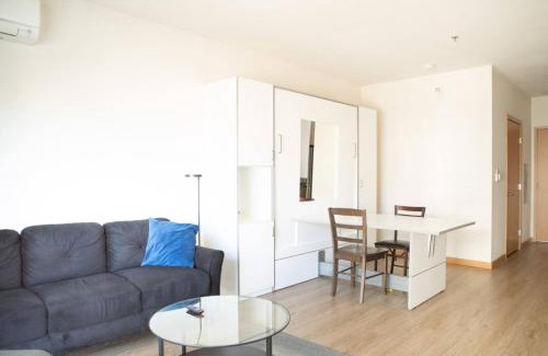 Lower East Side Apartment | East Side Studio Apt - Near Brady St and Fiserv with Balcony