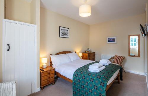 Stackpole Bed & Breakfast | East Trewent Farm