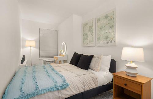 Gramercy Apartment | East Village Manhattan 3BR Apartment for City Life