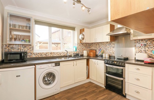 Dersingham Cottage | EASTER COTTAGE, with open fire in Dersingham