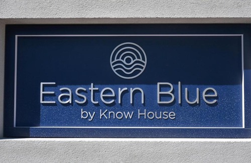Poste Lafayette Apartment | Eastern Blue - Sea View Luxury Apartment