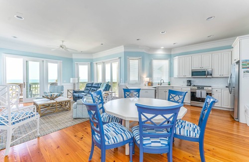 Tybee Island House | Eastern Most Point in the State of Georgia - Beach Front!