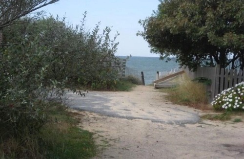 Campground Landing House | Eastham Cottage Only 300 Yards from Private Beach (2188)