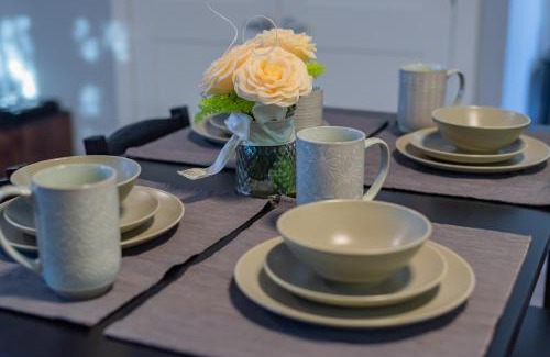 Eastside Promise Neighborhood Apartment | Eastlawn Place cozy 2 bdrm townhome near downtown San Antonio
