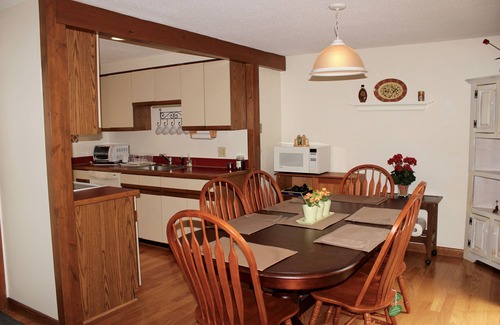 Grantham Condo | Eastman Condo with exceptional water views!