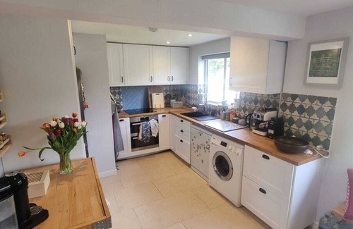 South Leigh House | Easy access to Oxford& Cotswold house