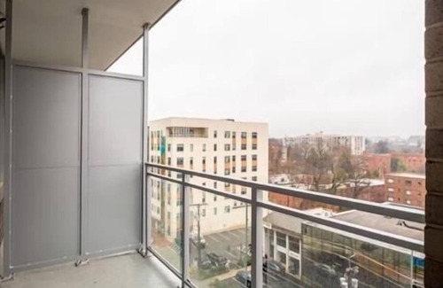 Woodmont Triangle Apartment | Easy Access to Beltway | in-unit Washer/D | NIH Nearby