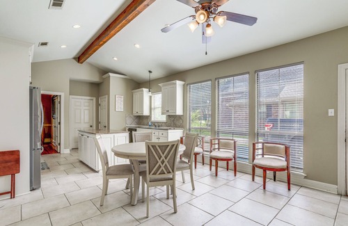 Prairieville House | Easy Access to I-10: Family Home in Prairieville!