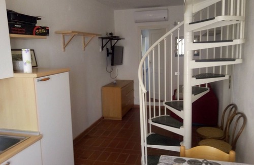 Chiessi House | EBATE SEA VIEW APARTMENT