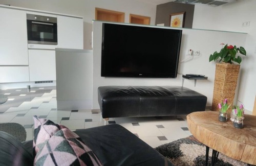 Muhr am See Apartment | Ebenerdige Wohnung (57m2) im Souterrain mit großer Terrasse