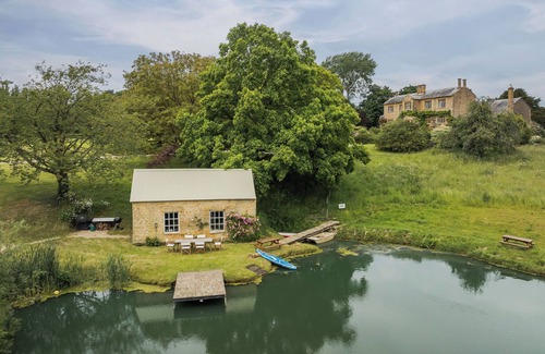 Ebrington Cottage | Ebrington Manor, a stunning Cotswold manor house