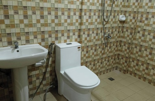Laoag Hotel | EC Hotel near Laoag Airport
