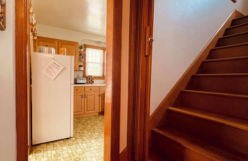 Edinburg House | Echoes of Edenburg