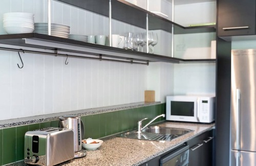 Chippendale Apartment | Eclectic Perfectly Positioned Apartment