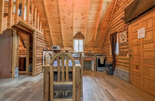 Santiago Cabin | Eclipse Cabin/ideal for family adventures