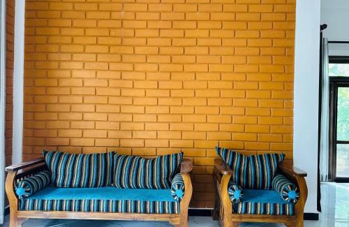 Seeduwa - Katunayake Villa | Eco Brick Transit Villa Katunayake