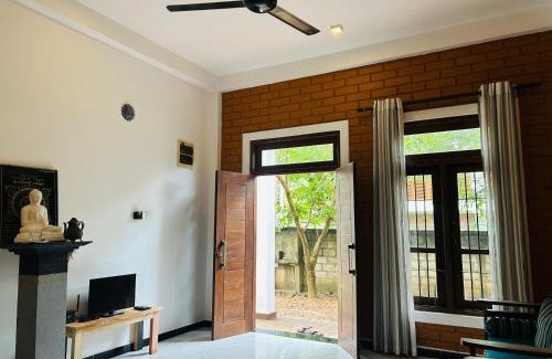 Seeduwa - Katunayake Villa | Eco Brick Transit Villa Katunayake